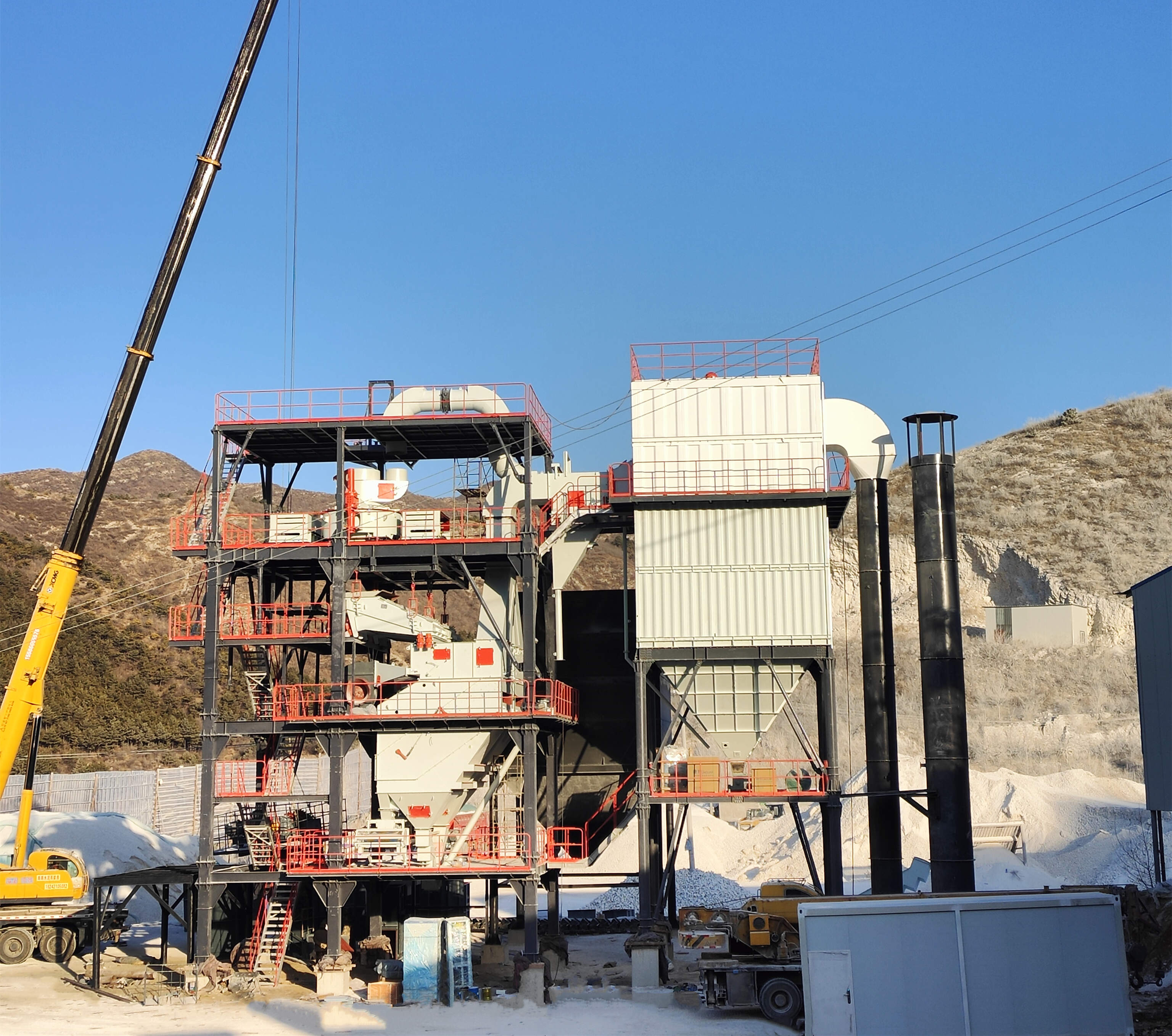 制砂生產(chǎn)線產(chǎn)能小怎么辦？（干法制砂樓生產(chǎn)線有哪些優(yōu)勢(shì)？）